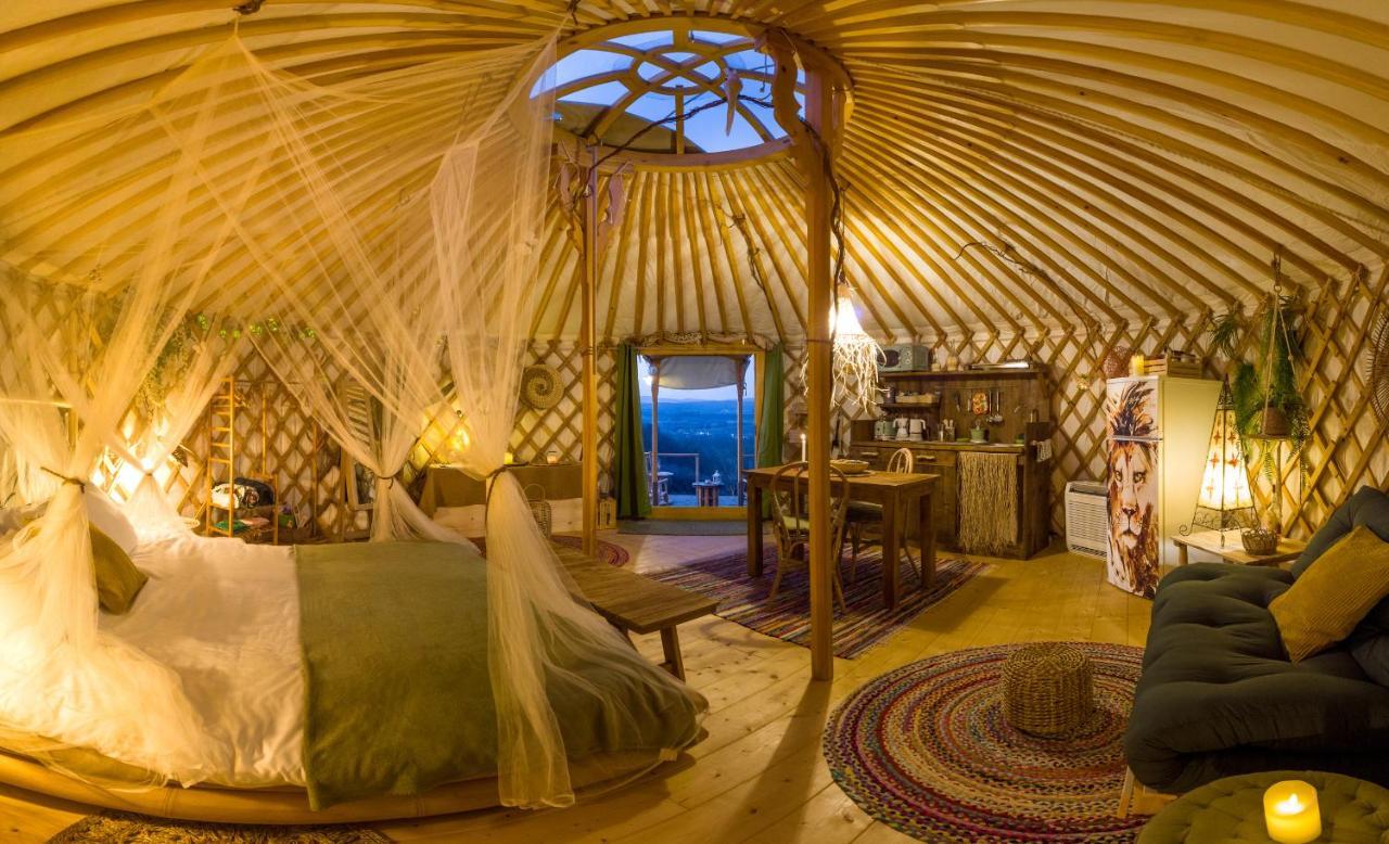 2 Cuori E 1 Yurta Glamping In Tuscany - Adults Only อัสเชียโน ภายนอก รูปภาพ